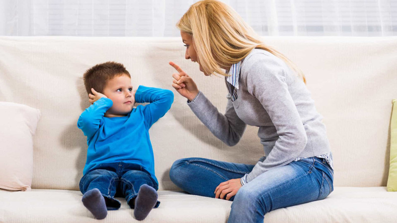 چرا کودکان به غیبت کردن روی می آورند؟ چرا کودکان به غیبت کردن روی می آورند؟