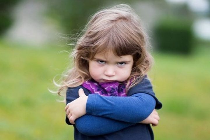 چکار کنیم کودک لوس نشود؟ چکار کنیم کودک لوس نشود؟