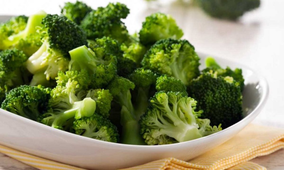 روش صحیح شست و شوی کلم بروکلی