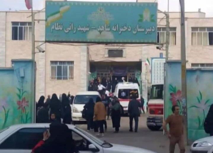 روایتی از ماجرای درمان دختران دانشآموز اردبیلی روایتی از ماجرای درمان دختران دانشآموز اردبیلی