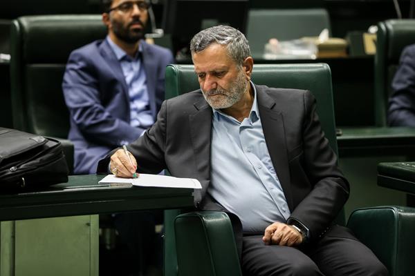 نمایندگان مجلس در موافقت و مخالفت با «صولت مرتضوی» چه گفتند؟ نمایندگان مجلس در موافقت و مخالفت با «صولت مرتضوی» چه گفتند؟
