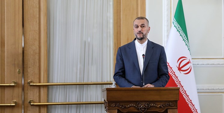 وزیر امور خارجه از تحریم ۴ نهاد و ۱۵ مقام غربی خبر داد وزیر امور خارجه از تحریم ۴ نهاد و ۱۵ مقام غربی خبر داد
