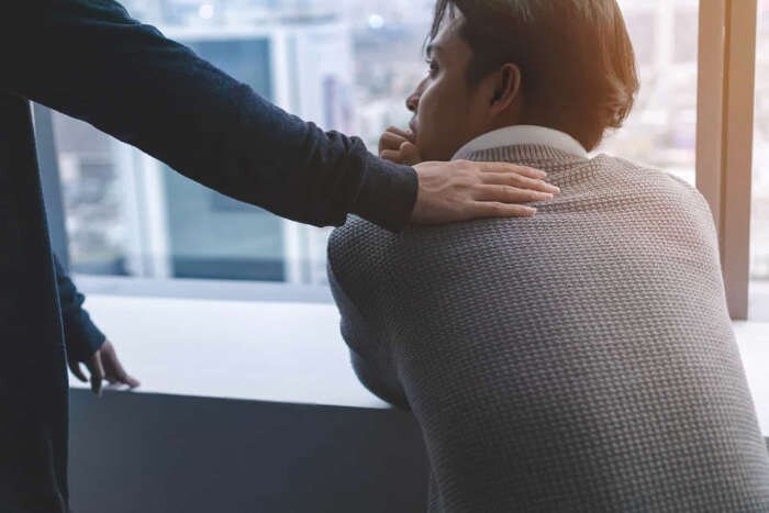 از کمرویی و تنهاییم خسته شدم؛ چه کنم؟ از کمرویی و تنهاییم خسته شدم؛ چه کنم؟