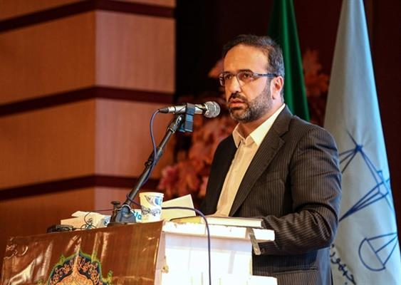 دستور ویژه محسنی اژه ای درباره ناآرامی های اخیر در کرج دستور ویژه محسنی اژه ای درباره ناآرامی های اخیر در کرج