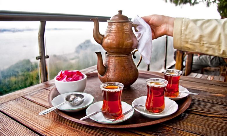 با زیادی چای خوردن این بلاها سرت میاد! با زیادی چای خوردن این بلاها سرت میاد!