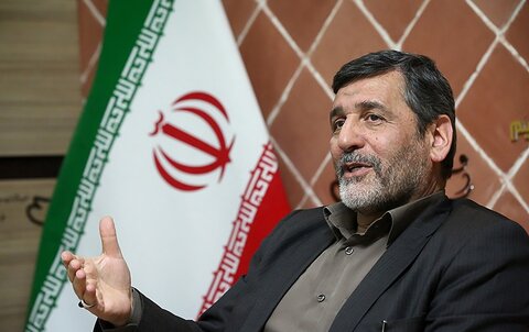 عضو مجمع تشخیص مصلحت نظام: سهل گیری ظاهری در کشور منجر به تربیت نسلی شده که برخی به هیچ قیدی مقید نیستند عضو مجمع تشخیص مصلحت نظام: سهل گیری ظاهری در کشور منجر به تربیت نسلی شده که برخی به هیچ قیدی مقید نیستند