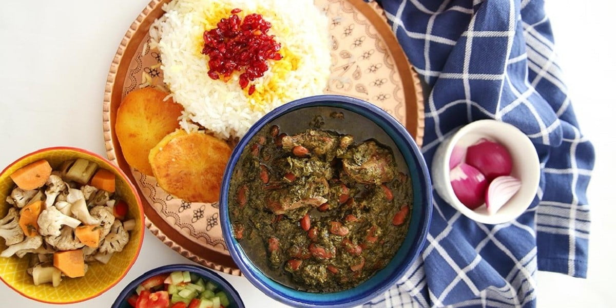 ادویه مخصوص قورمه سبزی چیه؟ / دستور ساخت ادویه خورشتی ادویه مخصوص قورمه سبزی چیه؟ / دستور ساخت ادویه خورشتی