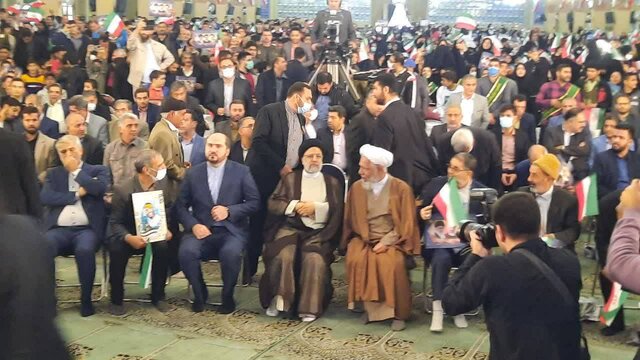 رییسی: دشمن به دنبال تبدیل امید به یاس است / دولت کمر همت را بسته تا مشکلات را حل و گره ها را باز کند رییسی: دشمن به دنبال تبدیل امید به یاس است / دولت کمر همت را بسته تا مشکلات را حل و گره ها را باز کند