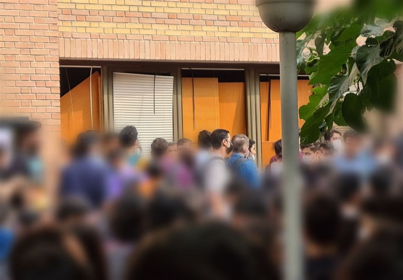 بیانیه دانشگاه شریف درباره اتفاقات روز گذشته این دانشگاه بیانیه دانشگاه شریف درباره اتفاقات روز گذشته این دانشگاه