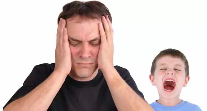 قشقرق کودک / جیغ و داد الکی کودکان را چگونه مدیریت کنیم؟