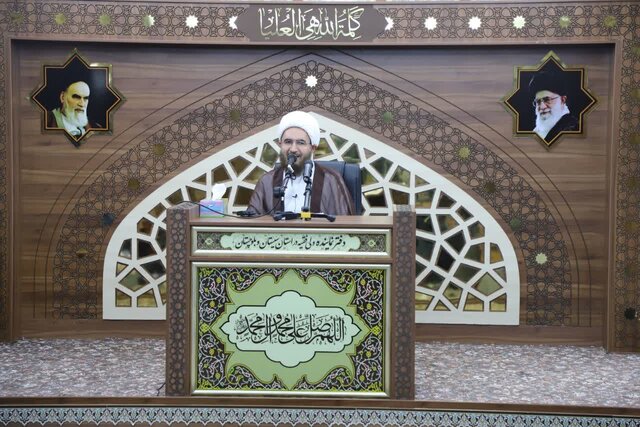 رهبر معظم انقلاب نسبت به استان سیستان و بلوچستان علاقه ویژه ای دارند رهبر معظم انقلاب نسبت به استان سیستان و بلوچستان علاقه ویژه ای دارند