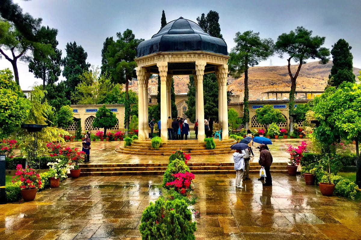 فال حافظ امروز سه شنبه ۲۴ آبان با تفسیر دقیق + توصیه حافظ به شما فال حافظ امروز سه شنبه ۲۴ آبان با تفسیر دقیق + توصیه حافظ به شما