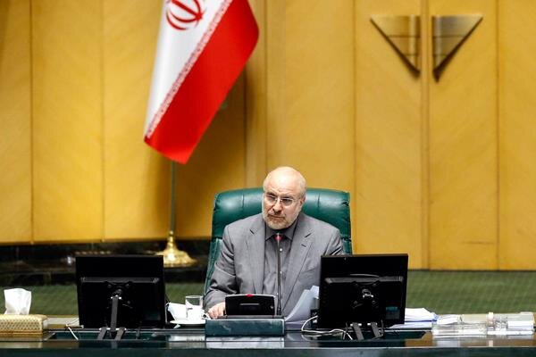 قالیباف: اگر گروه های سیاسی از ابتدا مانع تبدیل اعتراض اصلاح خواهانه به اغتشاش می شدند، جنایت شیراز رخ نمی داد قالیباف: اگر گروه های سیاسی از ابتدا مانع تبدیل اعتراض اصلاح خواهانه به اغتشاش می شدند، جنایت شیراز رخ نمی داد