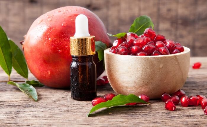 خاصیت ماسک انار برای چین و چروک های صورت خاصیت ماسک انار برای چین و چروک های صورت