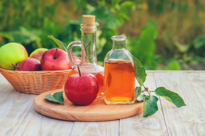 با سرکه سیب پوستی زیبا و شاداب داشته باشید با سرکه سیب پوستی زیبا و شاداب داشته باشید
