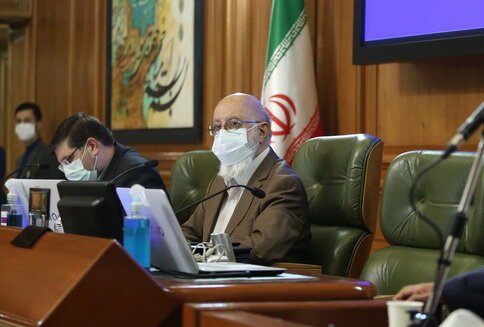 چمران: اجازه توهین به سرود و پرچم ایران را نمی دهیم چمران: اجازه توهین به سرود و پرچم ایران را نمی دهیم