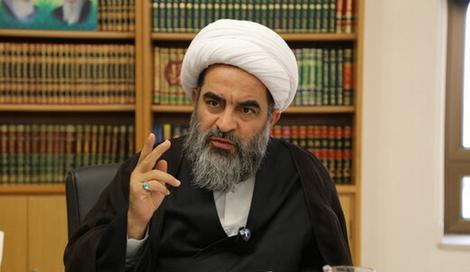 واکنش فاضل لنکرانی به عمامه پرانی ها: چه اشکالی دارد یک سیلی برای اسلام بخوریم؟ / نباید صحنه را خالی بگذاریم