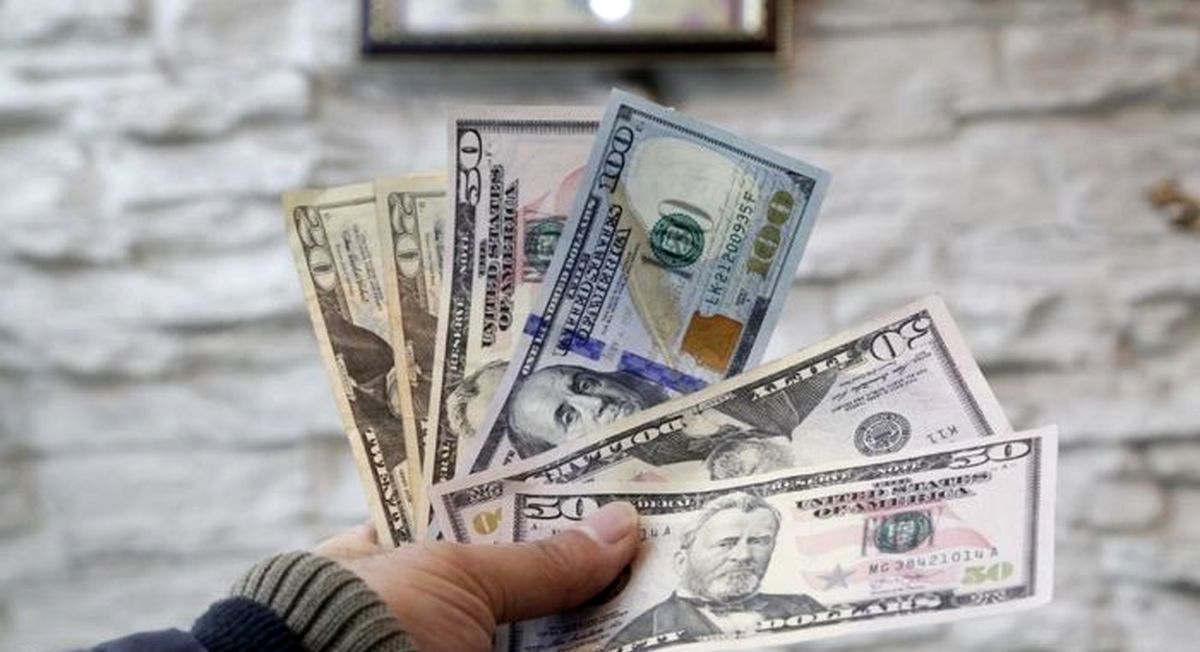 آغاز معاملات توافقی دلار با کاهش قیمت آغاز معاملات توافقی دلار با کاهش قیمت