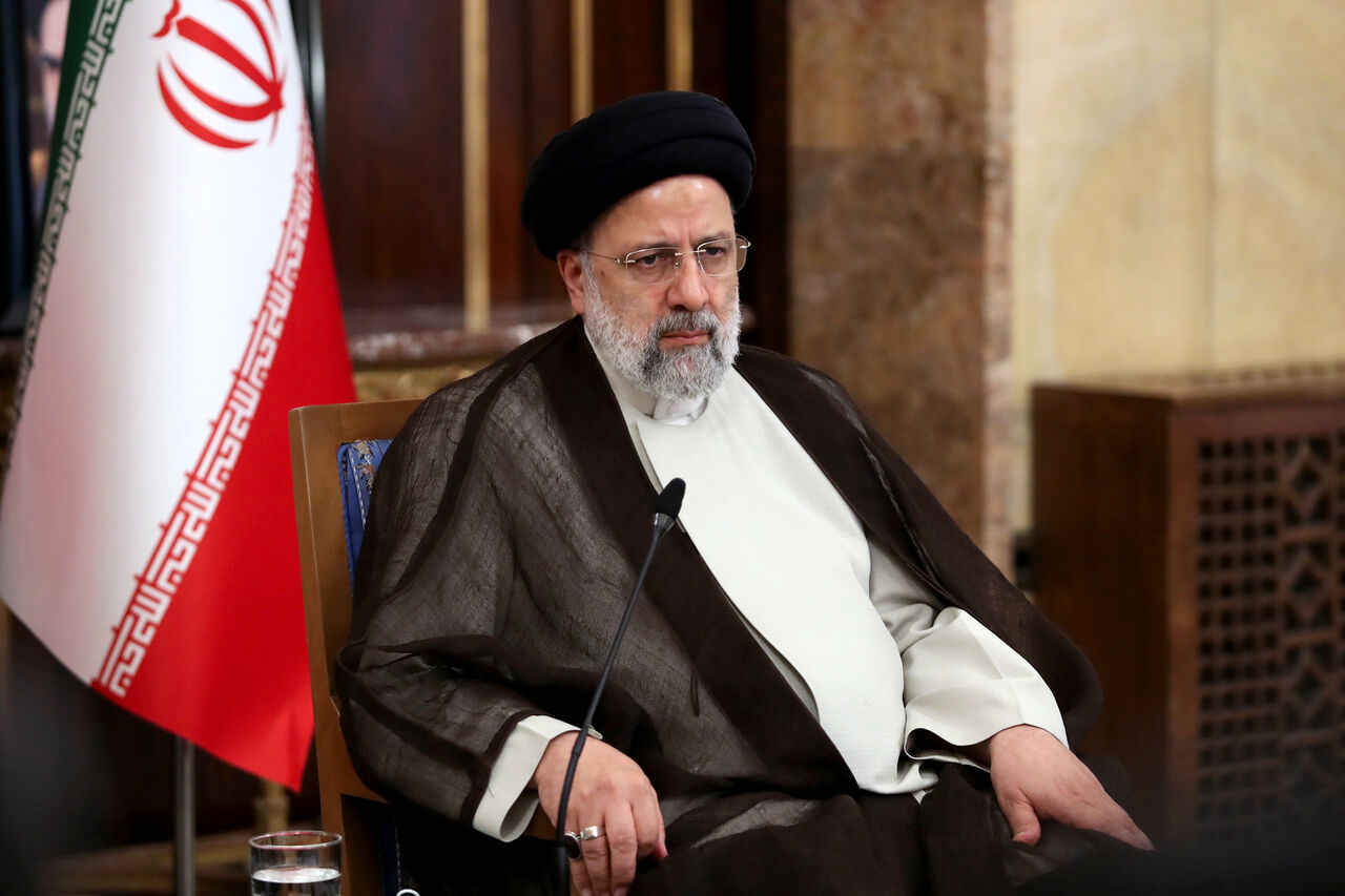رییسی: شناسایی، محاکمه و مجازات اغتشاشگران با قاطعیت پیگیری خواهد شد رییسی: شناسایی، محاکمه و مجازات اغتشاشگران با قاطعیت پیگیری خواهد شد