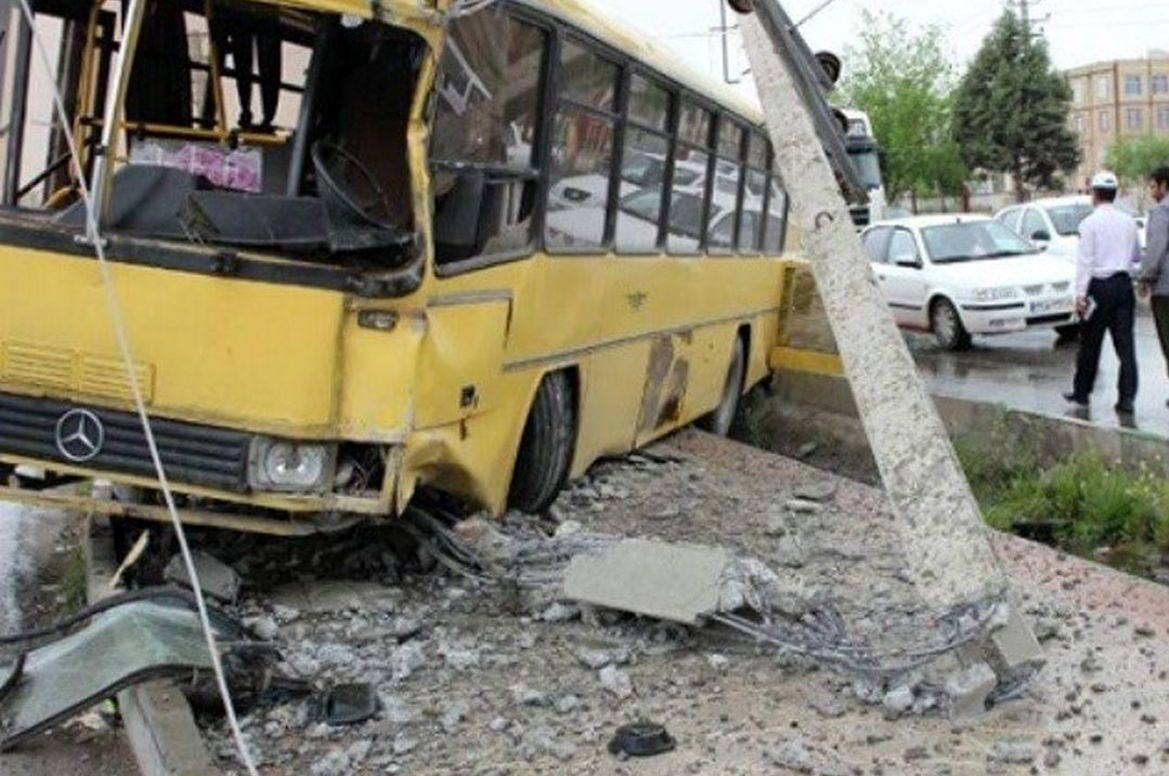 فاجعه در میدان شوش تهران؛ سکته راننده اتوبوس پشت فرمان حادثه ساز شد! فاجعه در میدان شوش تهران؛ سکته راننده اتوبوس پشت فرمان حادثه ساز شد!