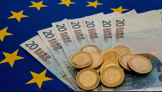 اولین استیبل کوین قانونی مبتنی بر یورو منتشر می شود اولین استیبل کوین قانونی مبتنی بر یورو منتشر می شود