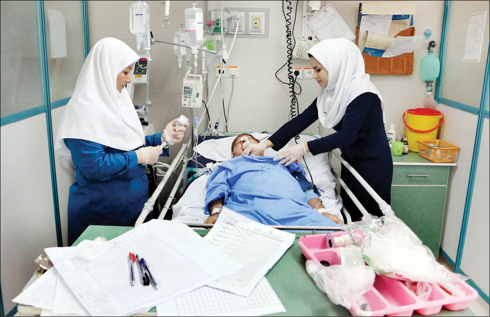 درخواست وزارت بهداشت برای استخدام ۶۰ هزار نفر درخواست وزارت بهداشت برای استخدام ۶۰ هزار نفر