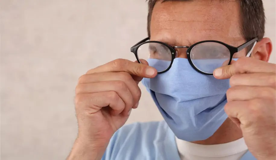 چی کار کنیم که شیشه عینک بخار نکنه؟ چی کار کنیم که شیشه عینک بخار نکنه؟