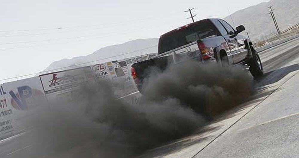 انواع رنگ دود اگزوز؛ رنگ دود ماشین نشانه چیست؟