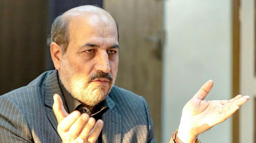 فاطمی امین به استعفاء رضایت بدهد/ با این شرایط قیمت پژو ۲۰۶ به ۵۰۰ میلیون تومان هم می‌رسد/ خودروهای مونتاژی به اسم واردات تمام می‌شود