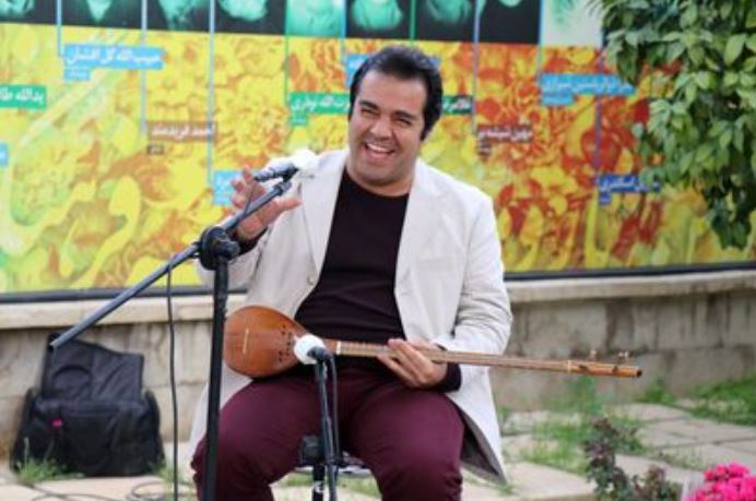 دانلود آهنگ قدیمی شاد شب یلدا / آی شب یلدا شب عشق و شب شور و ترانه دانلود آهنگ قدیمی شاد شب یلدا / آی شب یلدا شب عشق و شب شور و ترانه