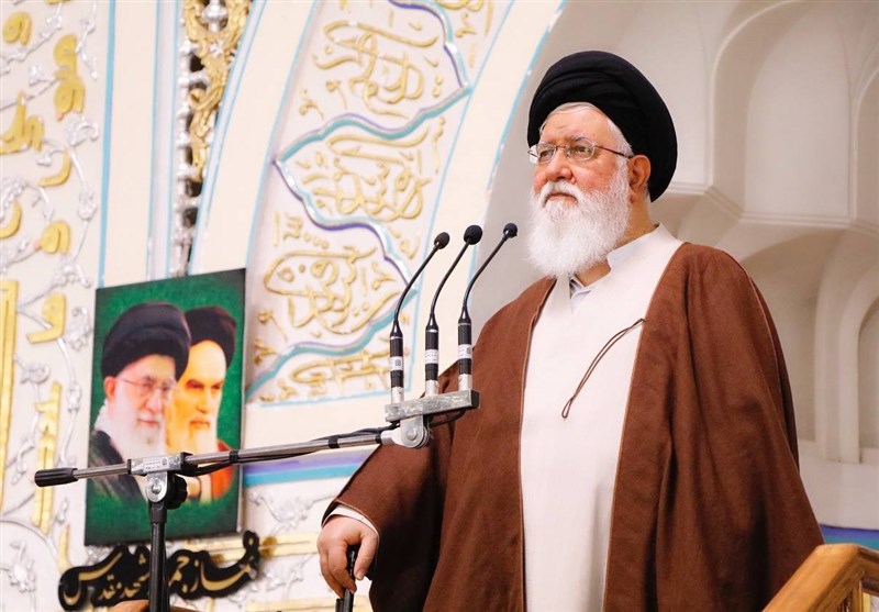 علم الهدی: حوادث اخیر ثابت کرد که رویش ها چند برابر ریزش ها بوده علم الهدی: حوادث اخیر ثابت کرد که رویش ها چند برابر ریزش ها بوده