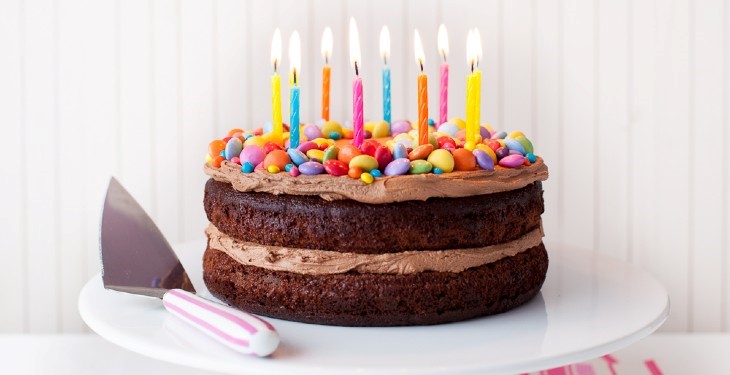 دختر نامریی که هر چهار سال یک بار مرئی می شود