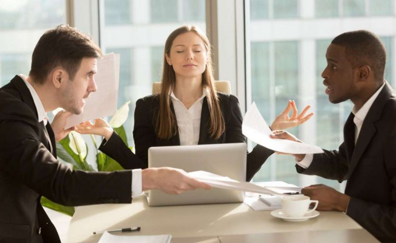 چگونه استرس شغلی را مدیریت کنیم؟ چگونه استرس شغلی را مدیریت کنیم؟