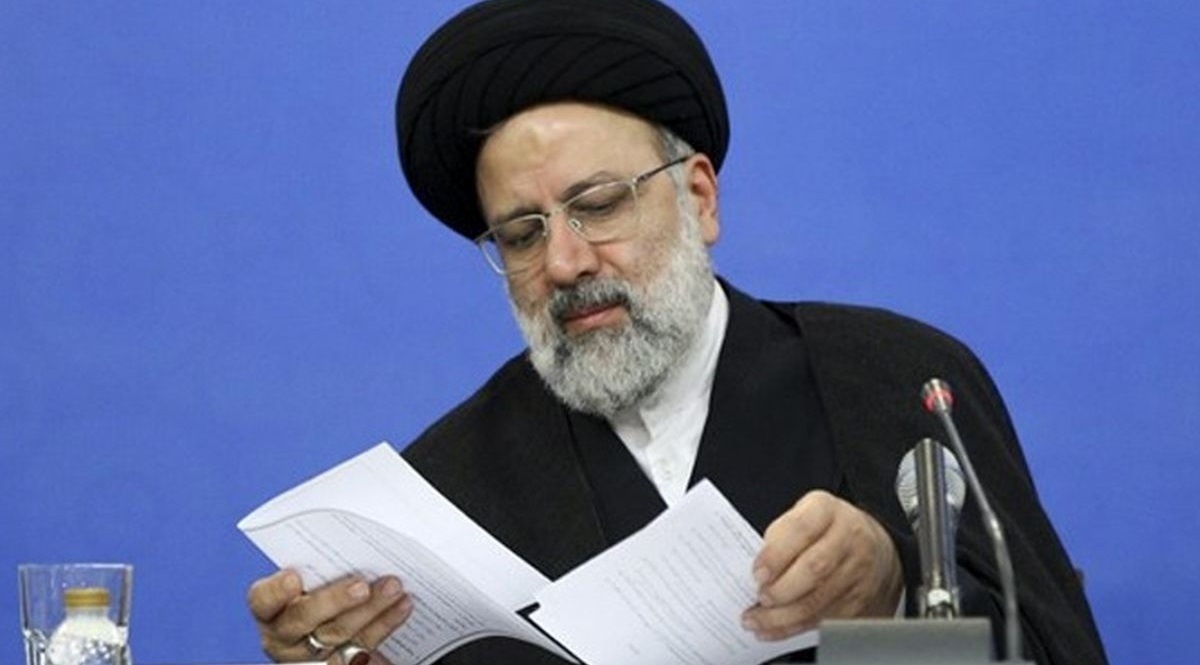 حکم رییسجمهور برای ریاست «داود منظور» بر سازمان برنامه و بودجه حکم رییسجمهور برای ریاست «داود منظور» بر سازمان برنامه و بودجه