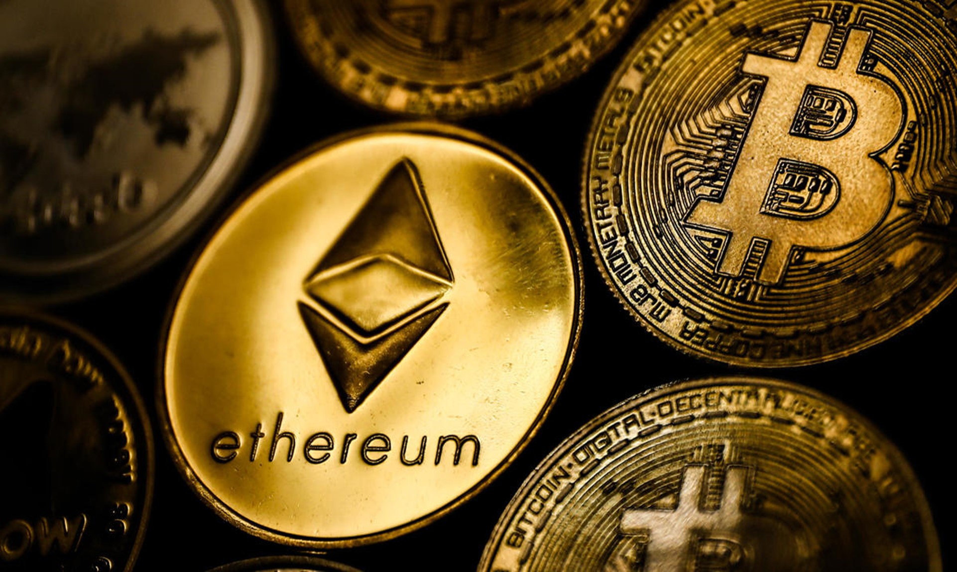 انعطاف پذیری مثال زدنی بیت کوین و اتریوم در طول بحران بانکی اخیر!