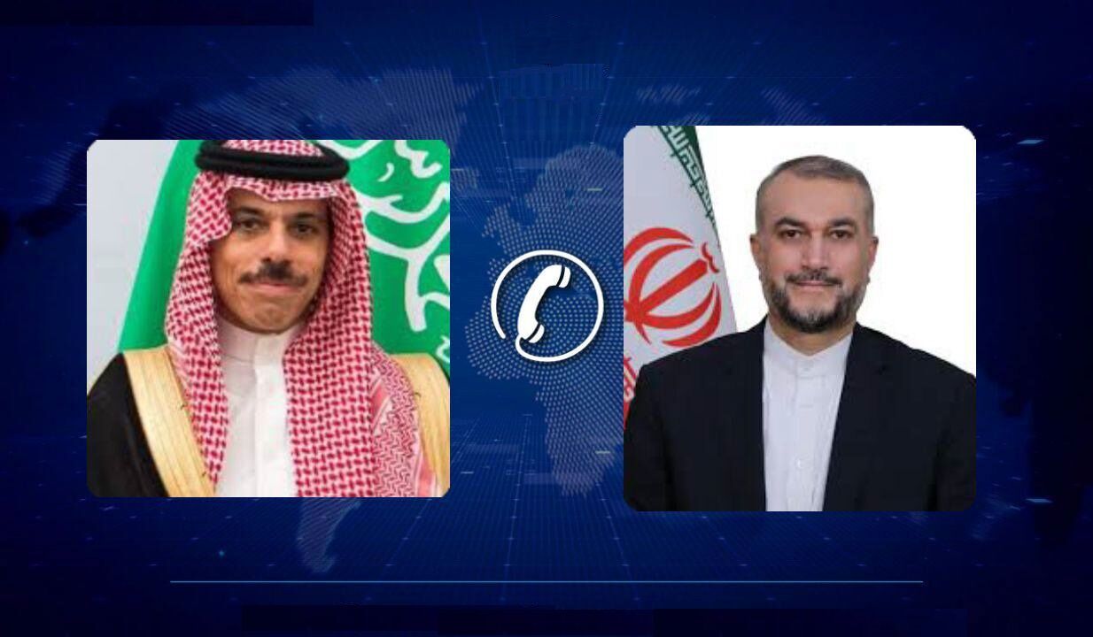وزرای خارجه ایران و عربستان گفت و گو کردند وزرای خارجه ایران و عربستان گفت و گو کردند