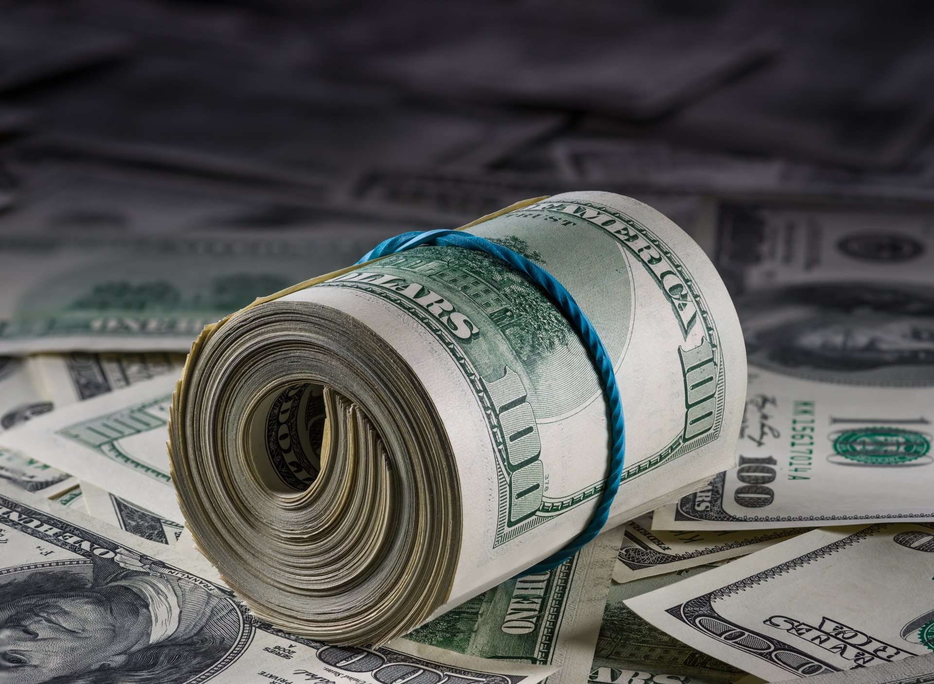 قیمت دلار ۵ فروردین ماه / وضعیت بازار ارز در اولین روز کاری ۱۴۰۲ چطور است؟ قیمت دلار ۵ فروردین ماه / وضعیت بازار ارز در اولین روز کاری ۱۴۰۲ چطور است؟