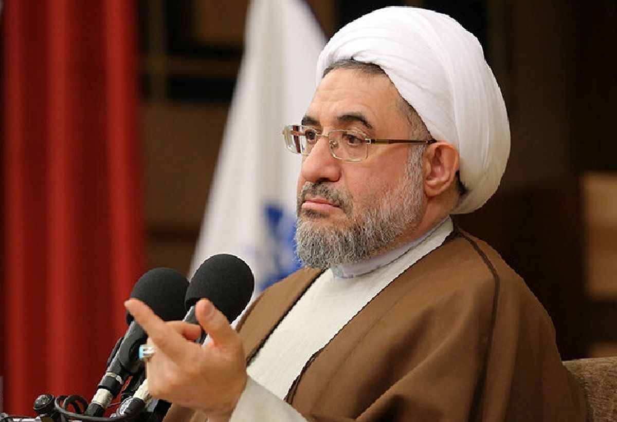 عضو مجلس خبرگان: بی حجابی یعنی کرونای آدمکش و جامعه نابود کن عضو مجلس خبرگان: بی حجابی یعنی کرونای آدمکش و جامعه نابود کن
