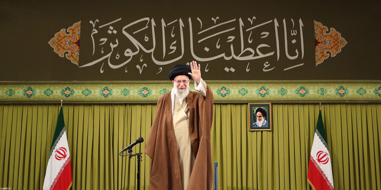 شرکت در انتخابات وظیفه است / مبارزه با فساد نقطه قوت جمهوری اسلامی است شرکت در انتخابات وظیفه است / مبارزه با فساد نقطه قوت جمهوری اسلامی است