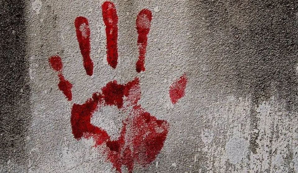 قتل عام فجیع یک خانواده در آبادان با اسلحه قتل عام فجیع یک خانواده در آبادان با اسلحه