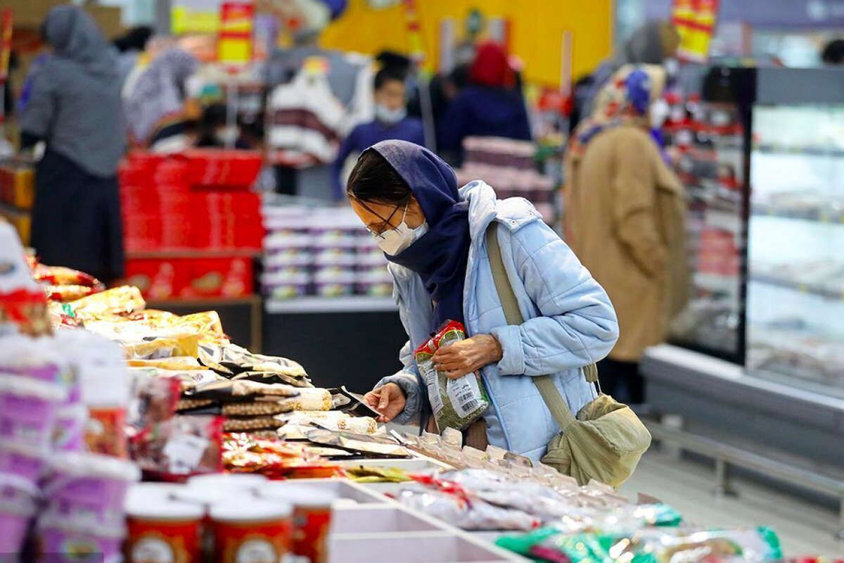 شوک عجیب تحریم / رفاه خانوارهای ایرانی کم شد شوک عجیب تحریم / رفاه خانوارهای ایرانی کم شد