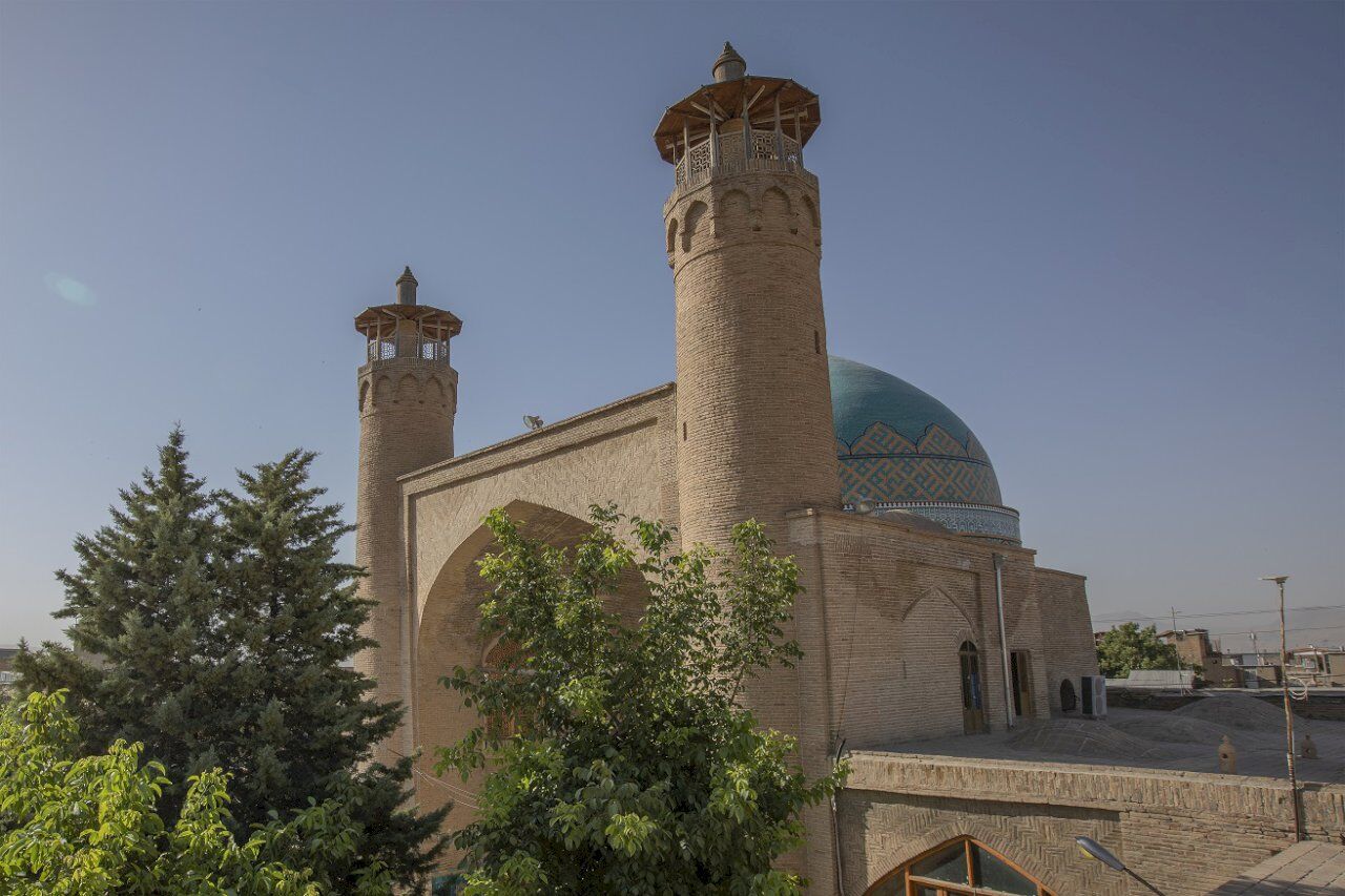 مسجد جامع بروجرد چگونه است؟ + عکس مسجد جامع بروجرد چگونه است؟ + عکس