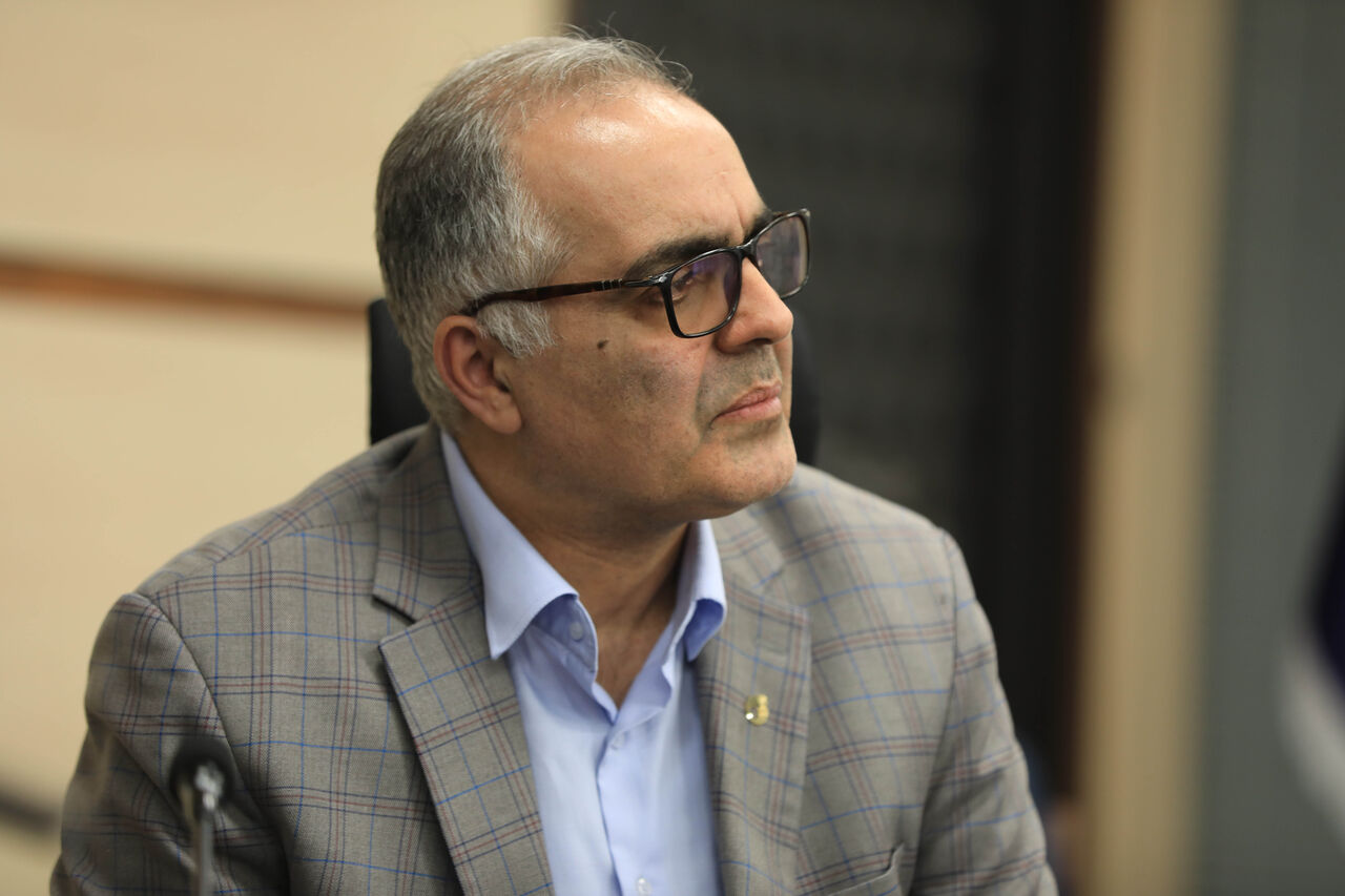 مزایده عمومی واگذاری گواهی کشف محدودههای طلادار کشور برگزار میشود مزایده عمومی واگذاری گواهی کشف محدودههای طلادار کشور برگزار میشود