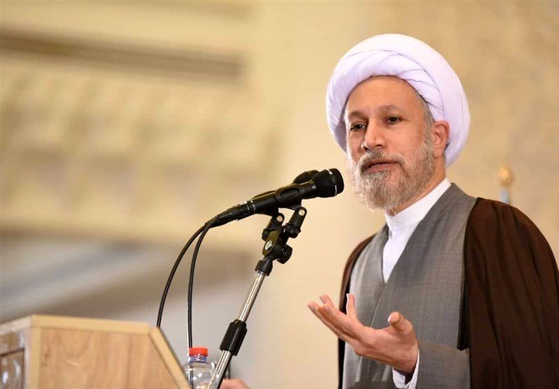 امام جمعه شیراز: خشکی آسمان و بچه دار نشدن مردم به خاطر گناهان است/ اگر استغفار کنید باران از آسمان میبارد امام جمعه شیراز: خشکی آسمان و بچه دار نشدن مردم به خاطر گناهان است/ اگر استغفار کنید باران از آسمان میبارد