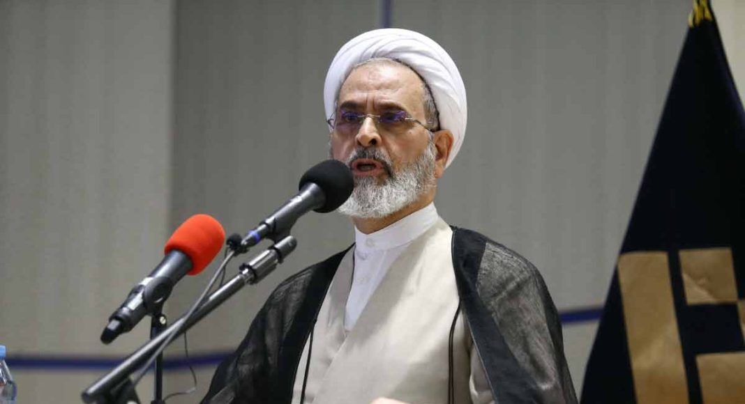 امام جمعه قم: ما در مقوله زن طلبکار عالم هستیم امام جمعه قم: ما در مقوله زن طلبکار عالم هستیم