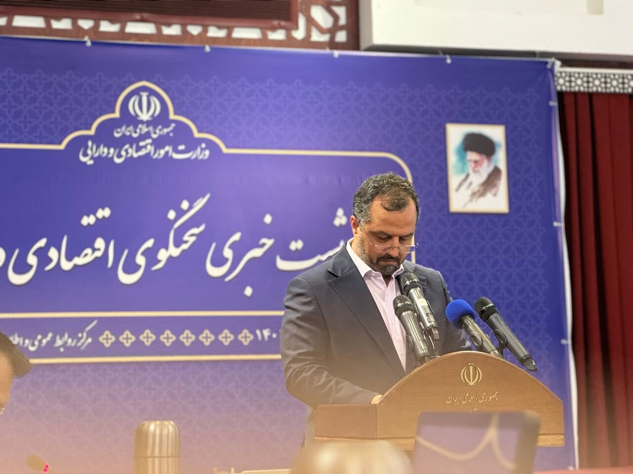 کاهش تورم نشاندهنده ثبات در بازارهاست نه کاهش قیمت / در تلاشیم از انتشار اخبار صبح جمعهای پرهیز کنیم کاهش تورم نشاندهنده ثبات در بازارهاست نه کاهش قیمت / در تلاشیم از انتشار اخبار صبح جمعهای پرهیز کنیم