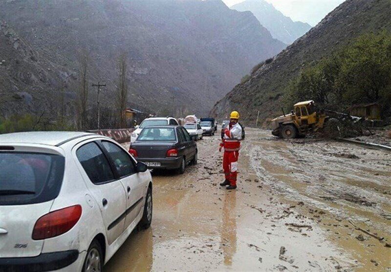 آخرین وضعیت ترافیکی جاده های کشور/ محدودیت تردد در جاده های شمال آخرین وضعیت ترافیکی جاده های کشور/ محدودیت تردد در جاده های شمال