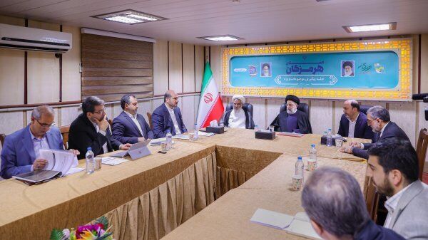 دستور رئیسی برای بررسی دلایل ممنوعیت استقرار واحدهای صنعتی در نوار ساحلی مکران دستور رئیسی برای بررسی دلایل ممنوعیت استقرار واحدهای صنعتی در نوار ساحلی مکران