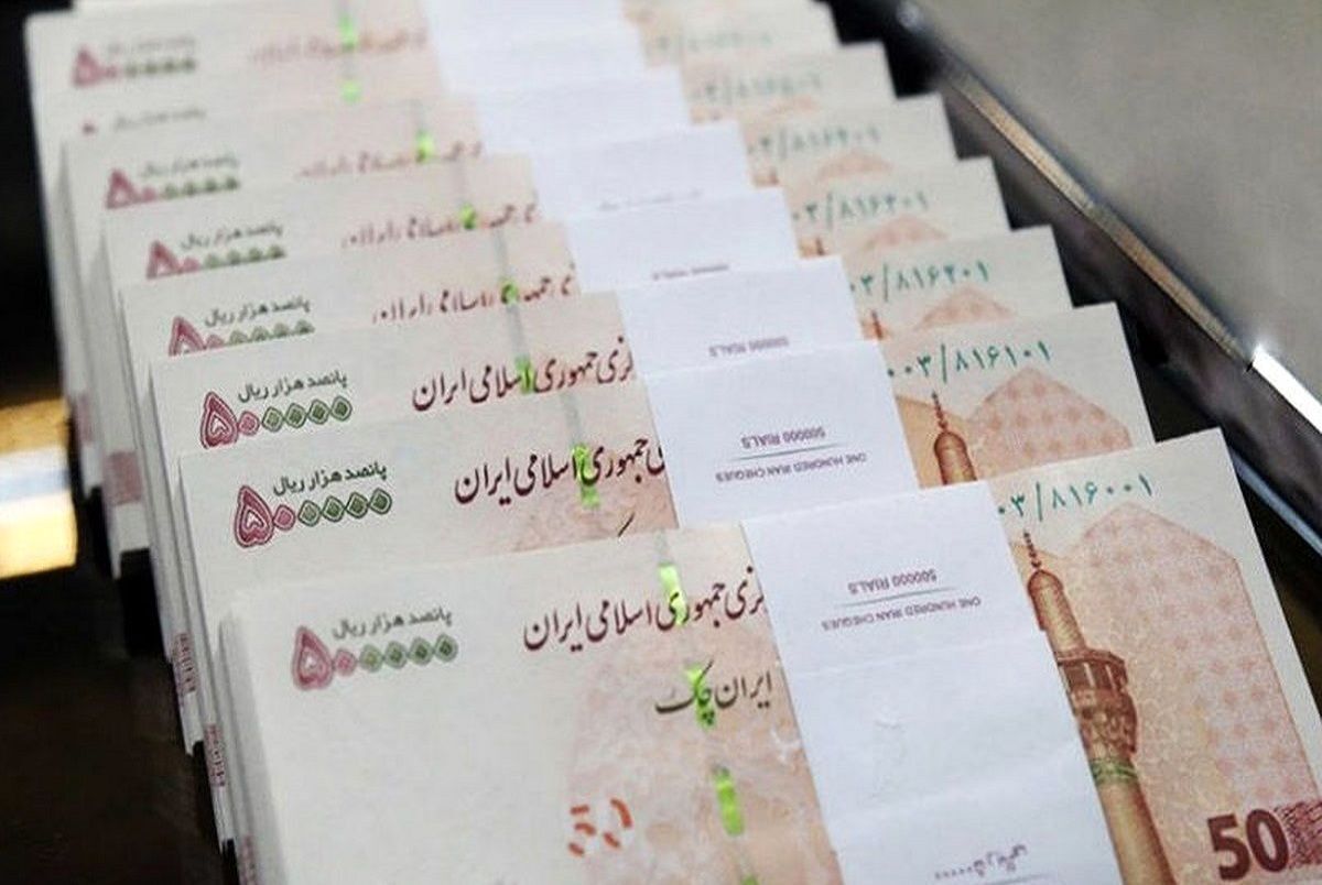 عیدی کارمندان چگونه محاسبه میشود؟ عیدی کارمندان چگونه محاسبه میشود؟