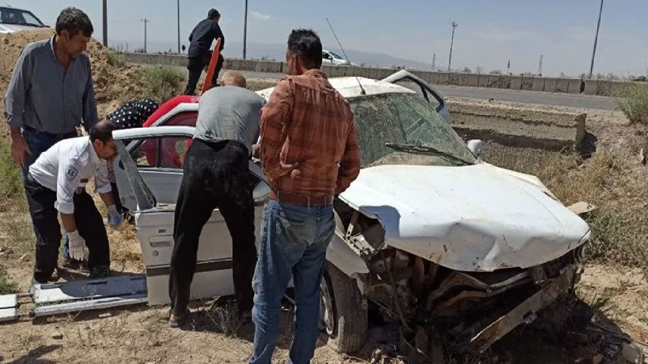 فرار از صحنه تصادف چه مجازاتی دارد؟ فرار از صحنه تصادف چه مجازاتی دارد؟